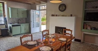 La Maison des Deux Cèdres