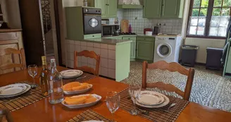 La Maison des Deux Cèdres